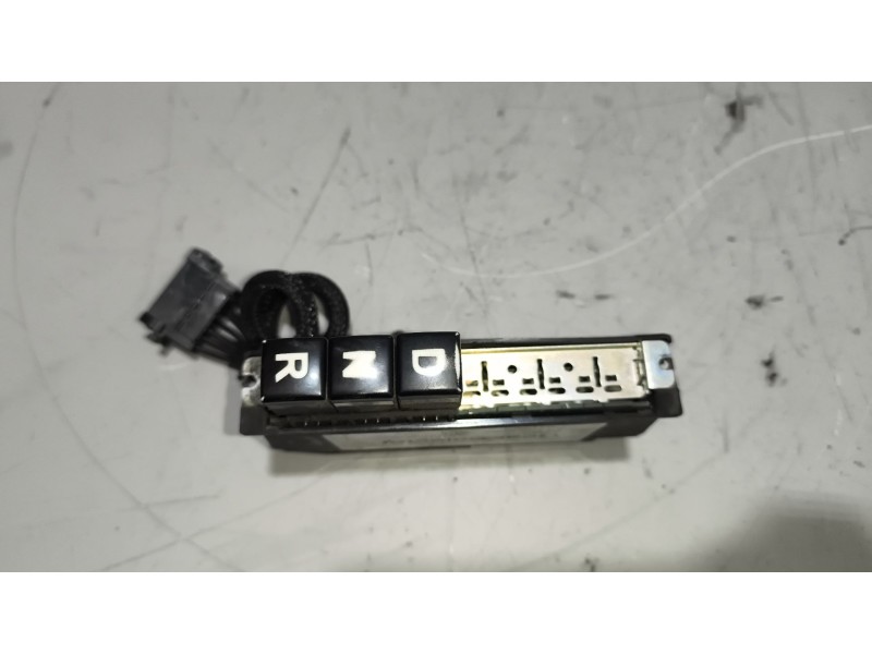 Recambio de mando cambio automatico para scania magnus referencia OEM IAM 2001847  