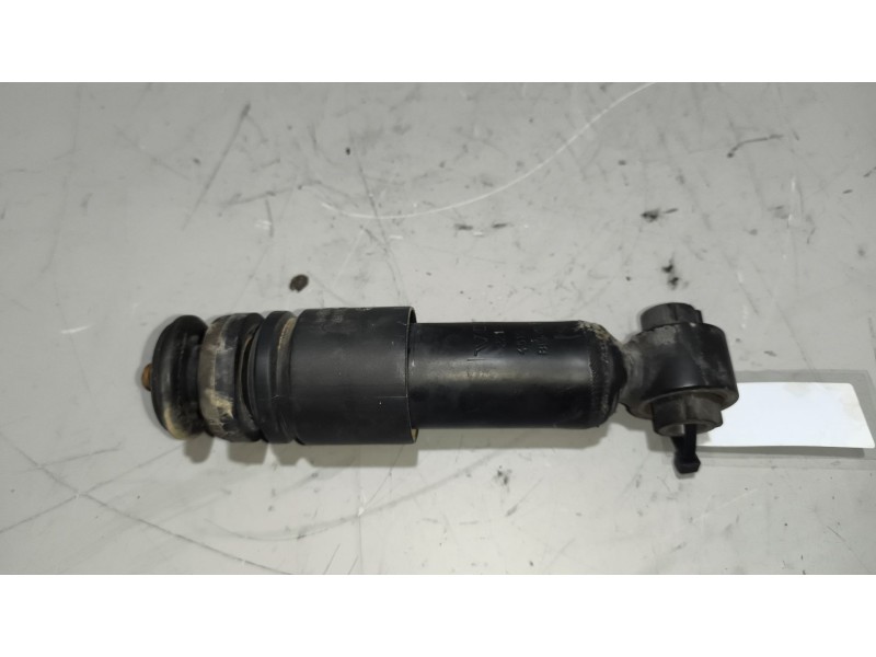Recambio de amortiguador trasero izquierdo cabina para volvo fh xxx referencia OEM IAM 22128971  