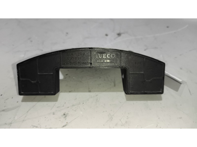 Recambio de modulo electronico para iveco crossway referencia OEM IAM 41221141  
