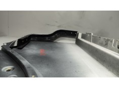 Recambio de moldura trasera cabina para volvo fh xxx referencia OEM IAM 82166367 84233575  2