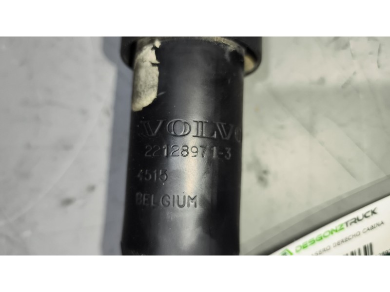 Recambio de amortiguador trasero derecho cabina para volvo fh xxx referencia OEM IAM 22128971  
