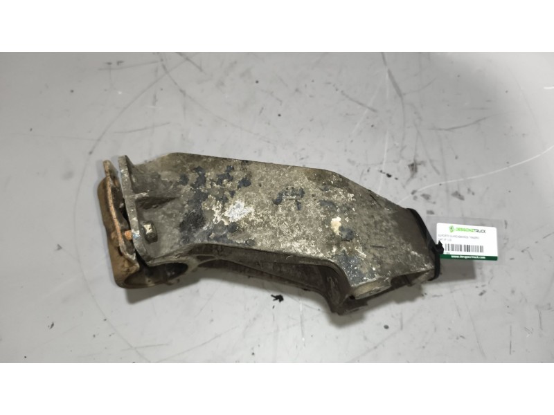 Recambio de soporte guardabarros trasero para daf xf 105 fa 105.460 (462cv) referencia OEM IAM   