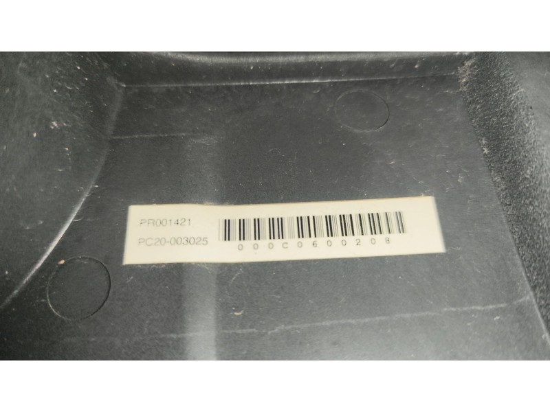 Recambio de peldaño izquierdo para renault midlum 6.2 diesel referencia OEM IAM 7484585653  