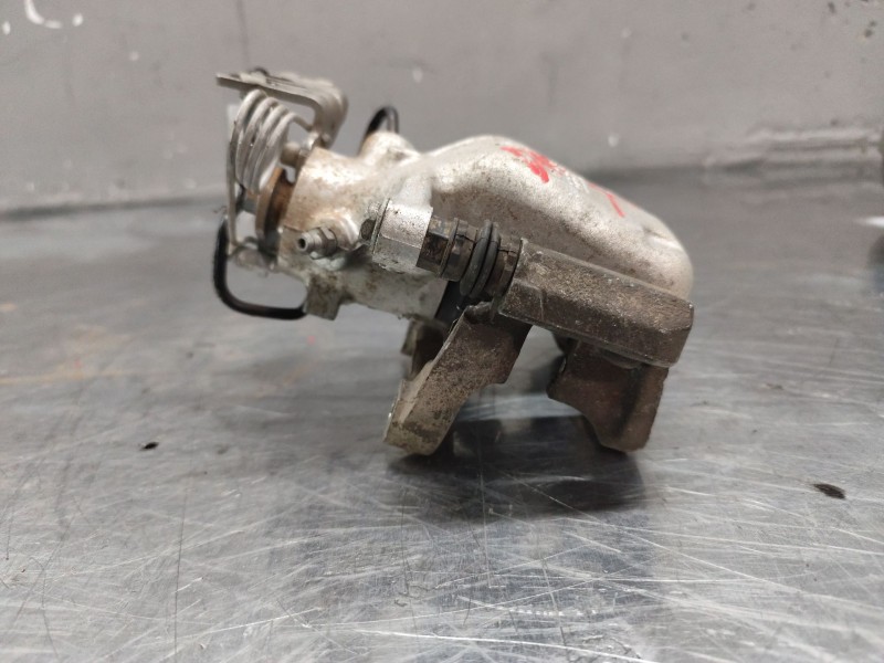 Recambio de pinza freno trasera derecha para volkswagen caddy ka/kb (2k) 2.0 sdi referencia OEM IAM   