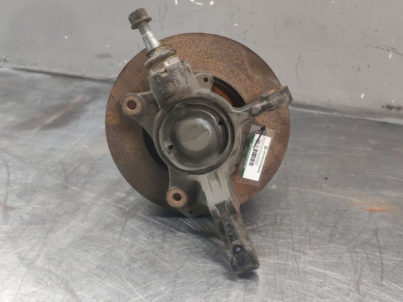 Recambio de mangueta delantera izquierda para renault master kofferaufbau l3h1 3,5t referencia OEM IAM   