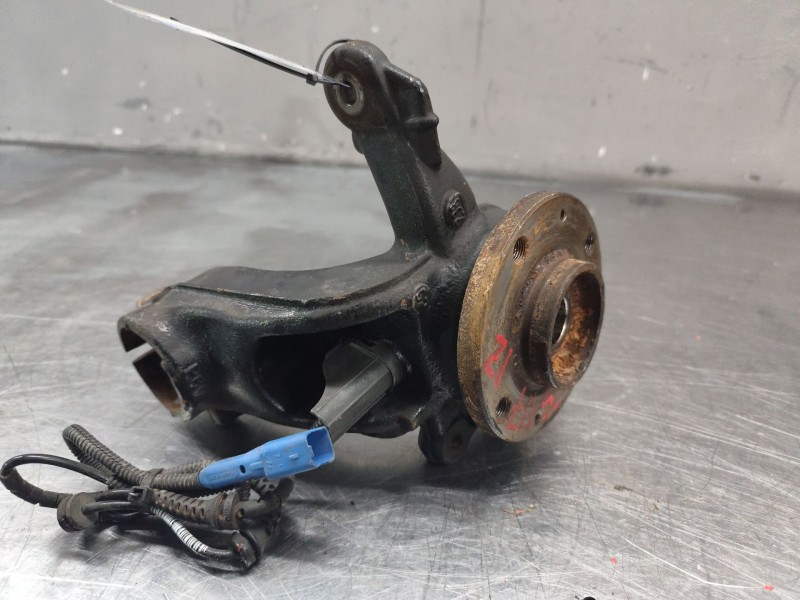 Recambio de mangueta delantera izquierda para citroën c-elysee (dd_) 1.6 bluehdi 100 referencia OEM IAM   