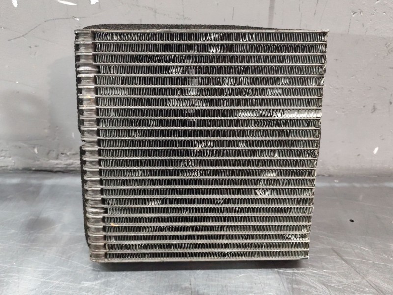 Recambio de radiador calefaccion / aire acondicionado para volkswagen golf v berlina (1k1) sportline referencia OEM IAM   