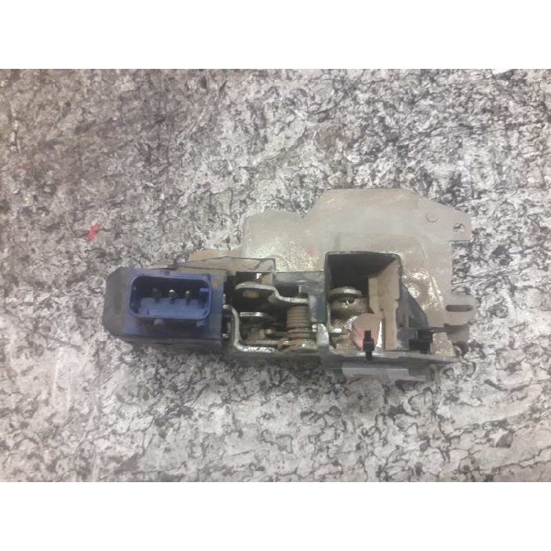 Recambio de cerradura puerta trasera izquierda para bmw serie 3 berlina (e36) 320i referencia OEM IAM 67111387607141306 3 PINS 