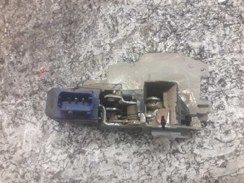 Recambio de cerradura puerta trasera izquierda para bmw serie 3 berlina (e36) 320i referencia OEM IAM 67111387607141306 3 PINS 