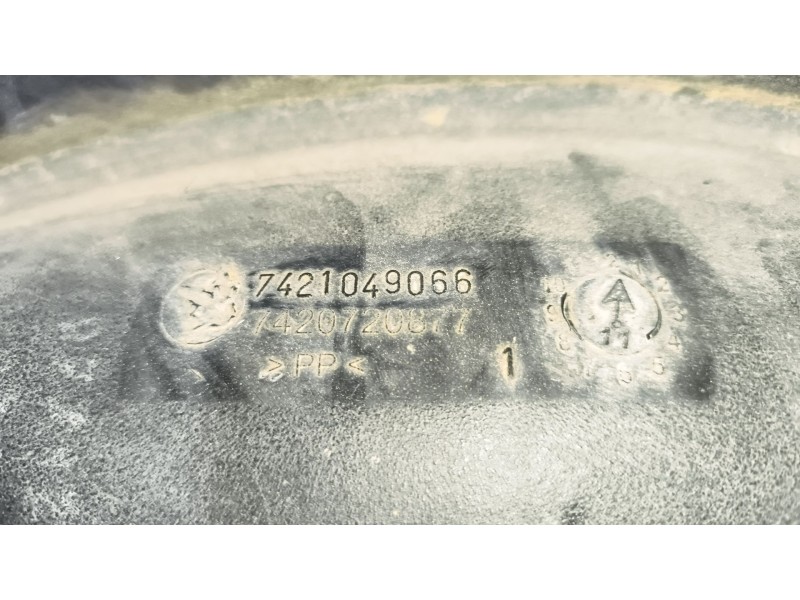 Recambio de tubo admision para renault magnum ab diesel referencia OEM IAM 7421049066 7421049064 