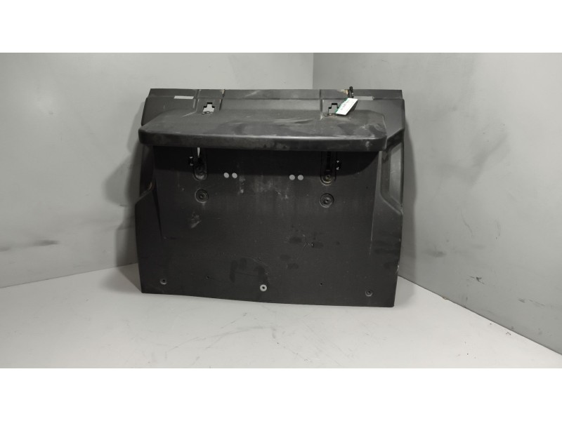 Recambio de guardabarros trasero izquierdo para renault magnum ab diesel referencia OEM IAM   