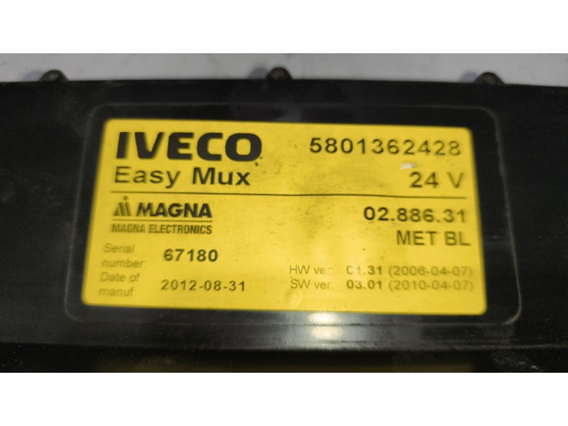 Recambio de modulo electronico para iveco eurocargo 05.03  fki 100 e tráfico urbano referencia OEM IAM 5801362428  