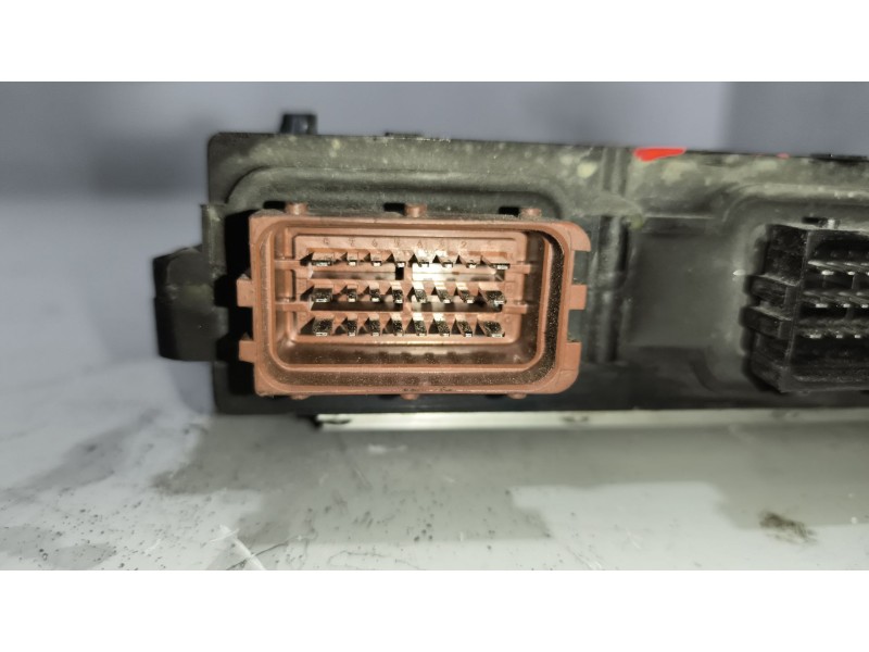 Recambio de modulo electronico para iveco eurocargo 05.03  fki 100 e tráfico urbano referencia OEM IAM 5801362428  