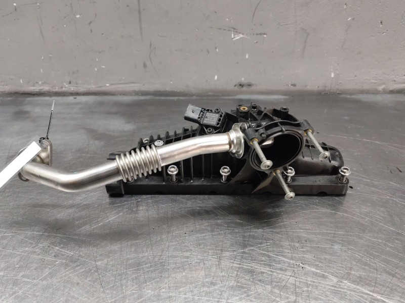 Recambio de colector admision para volkswagen crafter furgoneta (sy_, sx_) 2.0 tdi referencia OEM IAM 04L129709C  