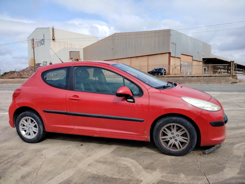 peugeot 207 del año 2008