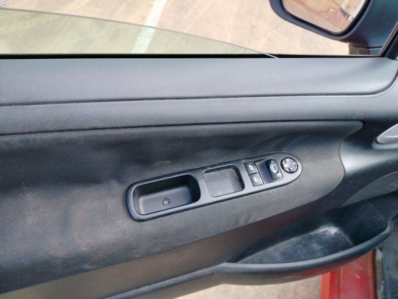 peugeot 207 del año 2008