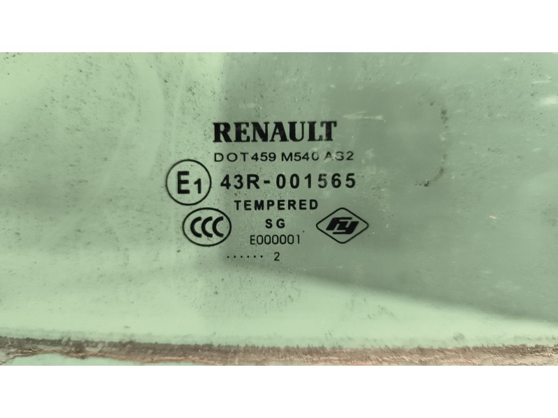 Recambio de luna delantera derecha para renault magnum ab 2005 12.8 diesel referencia OEM IAM 7421017125  
