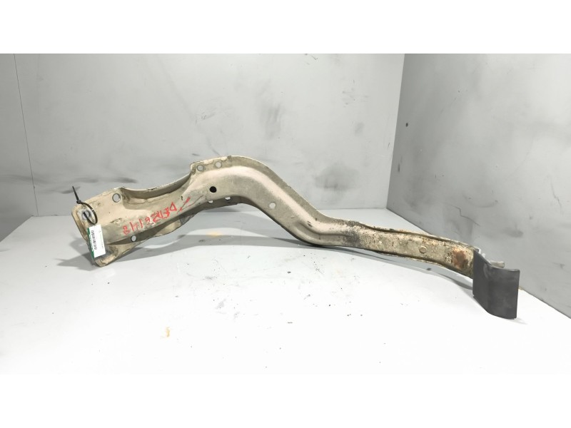 Recambio de soporte para scania p,g,r,t - series p 500, r 500 referencia OEM IAM 1866050  