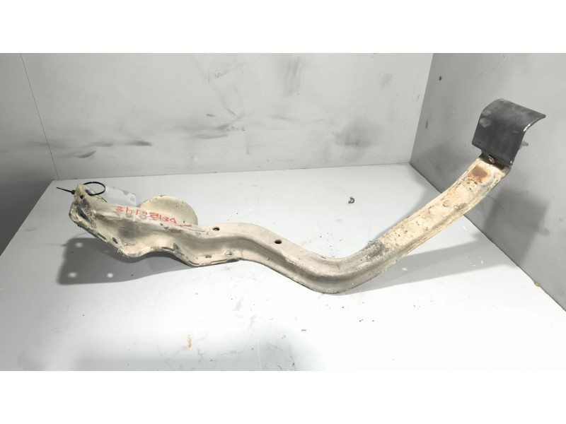 Recambio de soporte para scania p,g,r,t - series p 500, r 500 referencia OEM IAM 1866050  