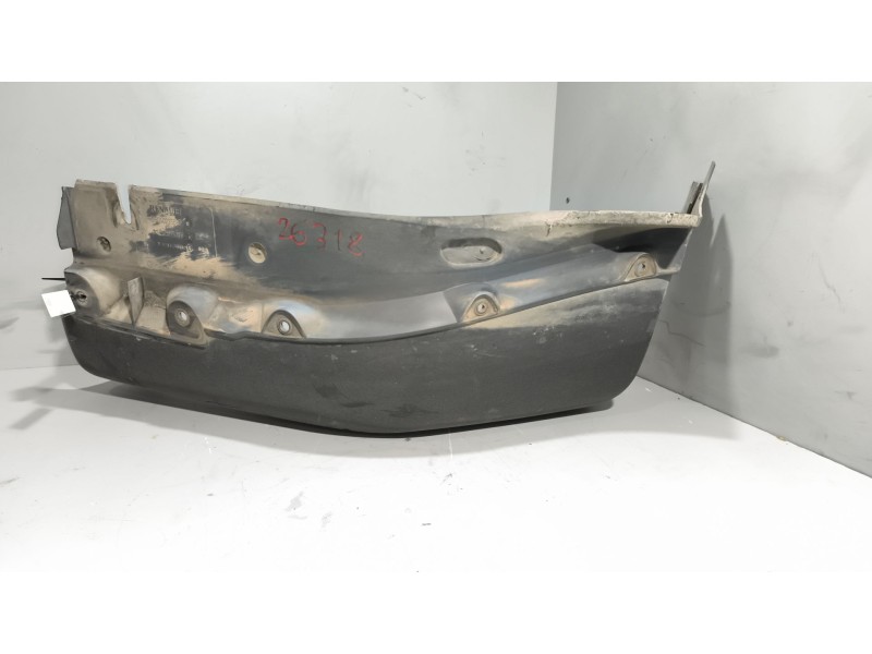 Recambio de guardabarros delantero derecho para renault hr xxx.18/26 premium 01 referencia OEM IAM 5010301444  