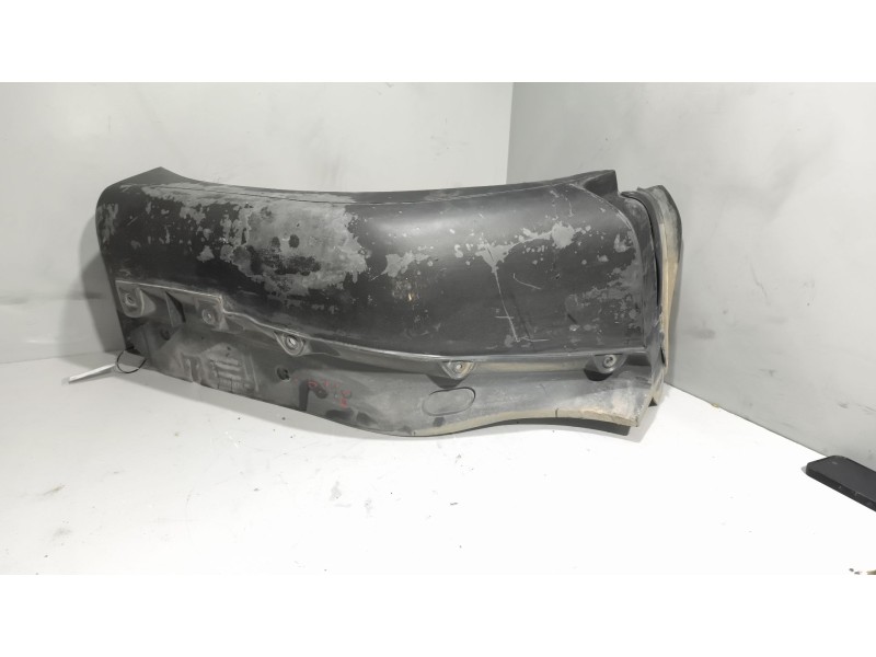 Recambio de guardabarros delantero izquierdo para renault hr xxx.18/26 premium 01 referencia OEM IAM 5010301443  