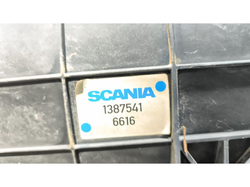Recambio de filtro aire para scania serie 4 (p/r 164 l) 15.6 diesel referencia OEM IAM 1387541  
