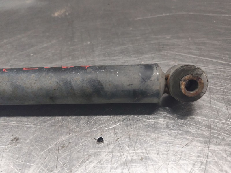 Recambio de amortiguador trasero izquierdo para peugeot 308 sw envy referencia OEM IAM   