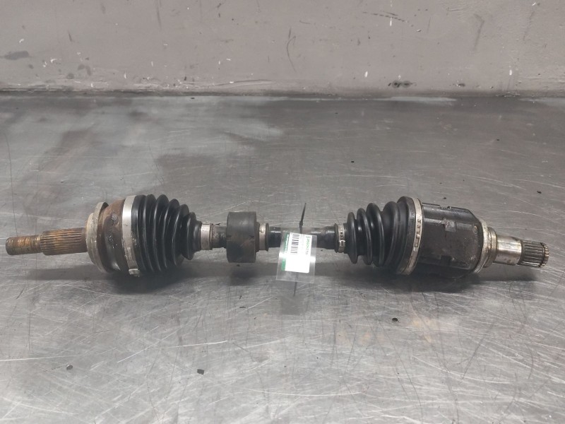 Recambio de transmision delantera izquierda para toyota avensis (_t25_) 2.0 d-4d (adt250_) referencia OEM IAM   