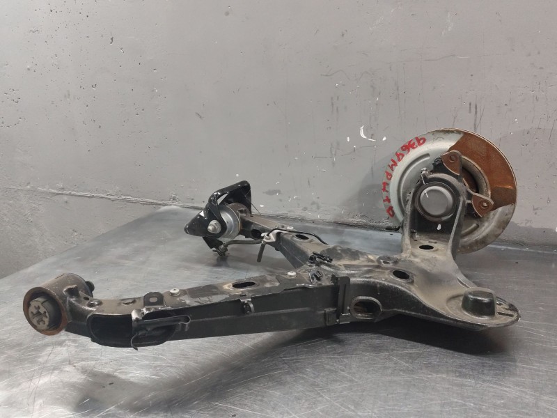 Recambio de mangueta trasera derecha para toyota proace city furgoneta/monovolumen (bpz_) electric (bpzs) referencia OEM IAM   