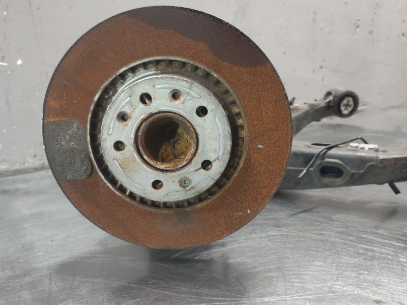 Recambio de mangueta trasera derecha para toyota proace city furgoneta/monovolumen (bpz_) electric (bpzs) referencia OEM IAM   