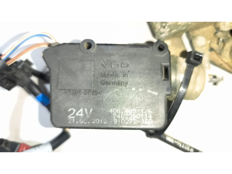 Recambio de cerradura puerta delantera derecha para renault magnum ab 2005 12.8 diesel referencia OEM IAM   