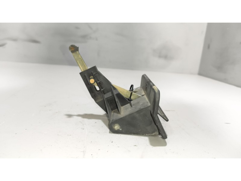 Recambio de maneta exterior delantera derecha para renault magnum ab 2005 12.8 diesel referencia OEM IAM   