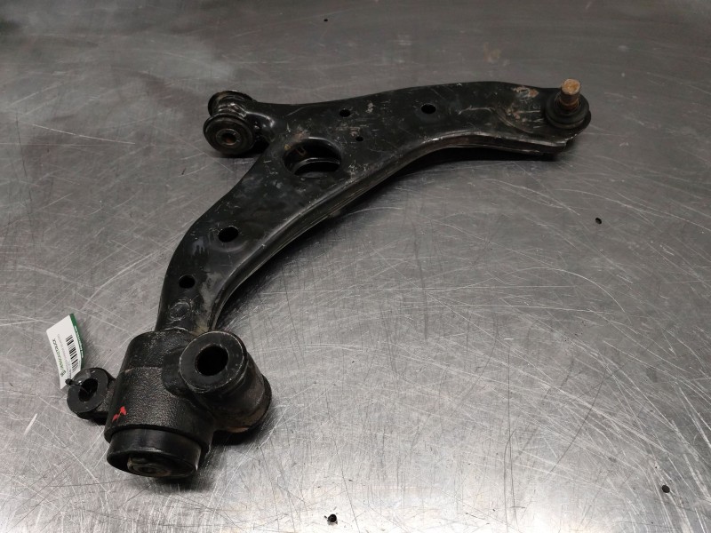 Recambio de brazo suspension superior delantero derecho para mazda cx-5 (kf) 2.2 d referencia OEM IAM   