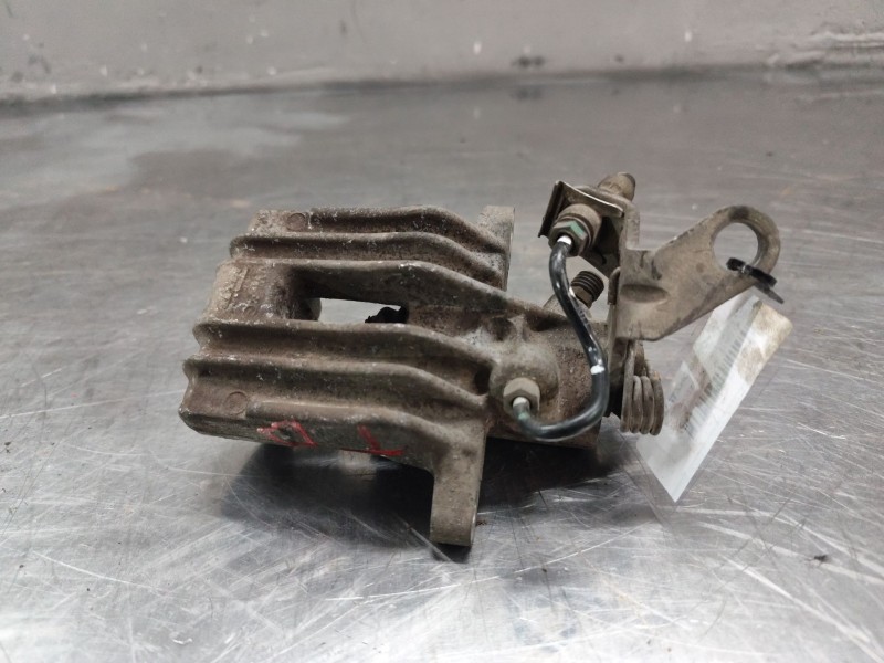 Recambio de pinza freno trasera derecha para audi a3 (8p1) 2.0 tdi 16v referencia OEM IAM   