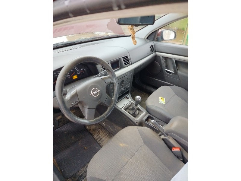 opel vectra c berlina del año 2002