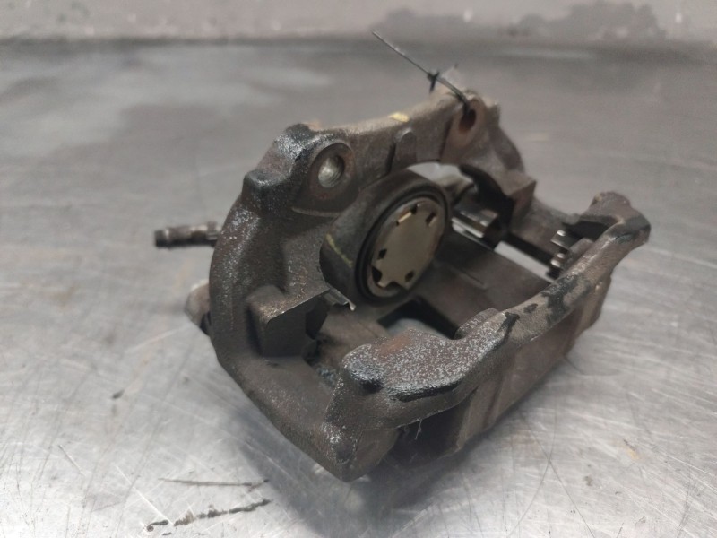 Recambio de pinza freno delantera izquierda para peugeot 207 sw confort referencia OEM IAM   