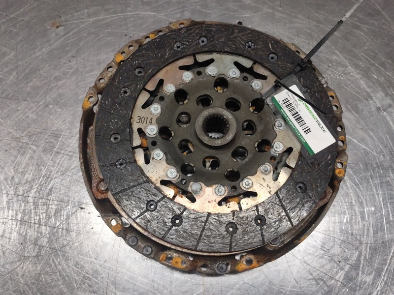 Recambio de kit embrague para renault scenic ii grand confort dynamique referencia OEM IAM   