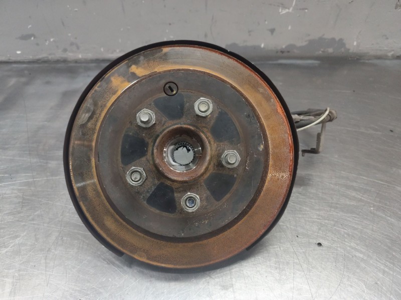 Recambio de mangueta trasera izquierda para nissan murano i (z50) 3.5 4x4 referencia OEM IAM   