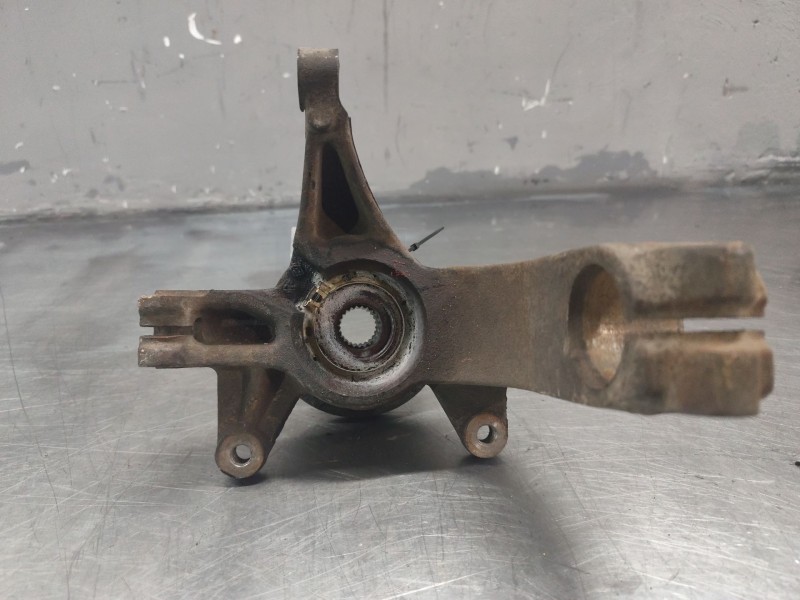 Recambio de mangueta delantera izquierda para renault megane ii coupe/cabrio authentique referencia OEM IAM   