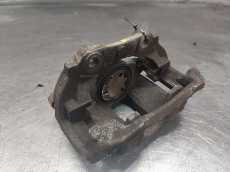Recambio de pinza freno delantera derecha para peugeot 207 sw confort referencia OEM IAM   