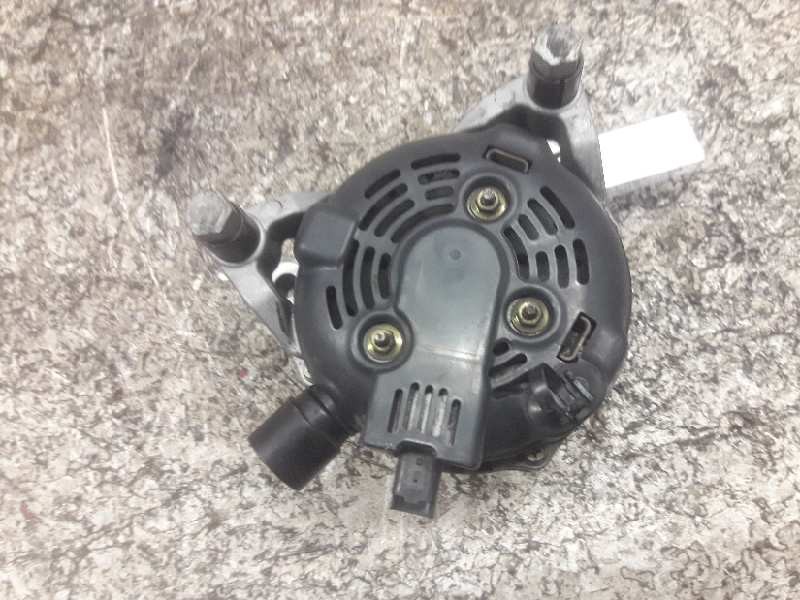 Recambio de alternador para citroen xsara berlina 1.4 hdi magic referencia OEM IAM 9640623580 1042103170 DENSO