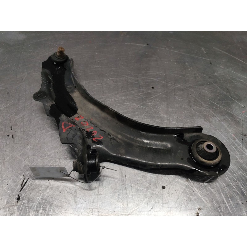 Recambio de brazo suspension inferior delantero derecho para renault scenic ii grand confort dynamique referencia OEM IAM   