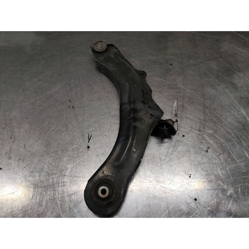 Recambio de brazo suspension inferior delantero derecho para renault scenic ii grand confort dynamique referencia OEM IAM   