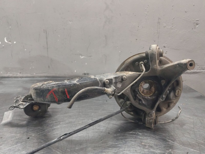 Recambio de mangueta trasera izquierda para bmw serie 3 berlina (e36) 318tds referencia OEM IAM   