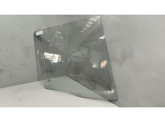 Recambio de luna delantera derecha para nissan trucks atleon 210 referencia OEM IAM 803009X001 803009X400 