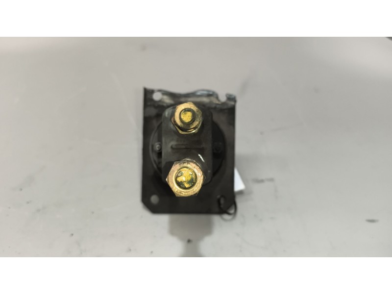 Recambio de desconectador baterias para iveco eurocargo 05.03  fki 100 e tráfico urbano referencia OEM IAM   