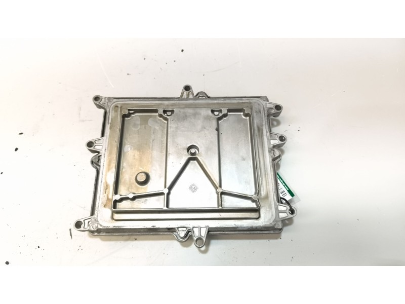 Recambio de centralita motor edc para iveco andecar iv 3 referencia OEM IAM 4898111 0281010253 