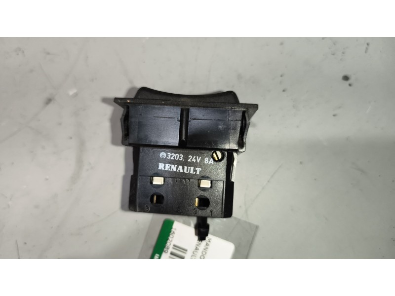 Recambio de mando elevalunas delantero derecho para renault magnum ab 2005 12.8 diesel referencia OEM IAM   