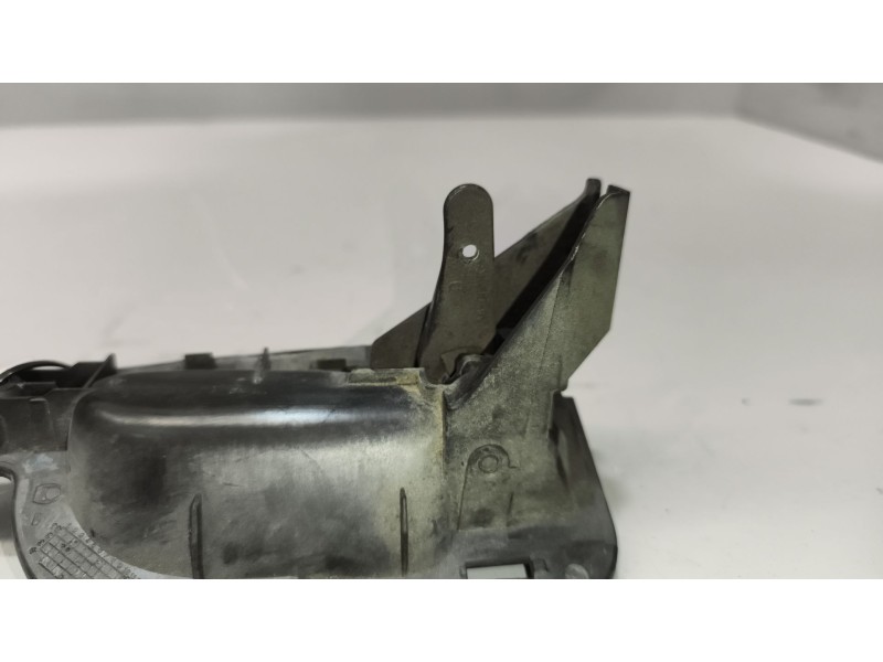 Recambio de maneta interior delantera derecha para renault magnum ab 2005 12.8 diesel referencia OEM IAM 7482060326  