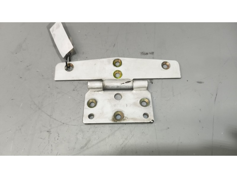 Recambio de bisagra puerta delantera derecha para renault magnum ab 2005 12.8 diesel referencia OEM IAM   